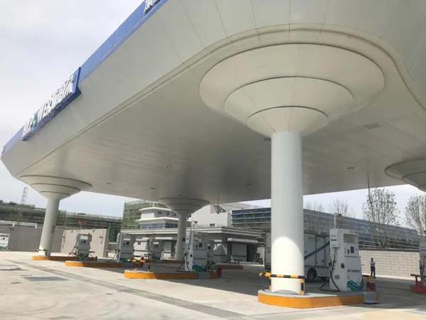 杭叉集團(tuán)與天津新氫動力合作研發(fā)的氫燃料電池叉車首次亮相北京大興氫能國際展示中心